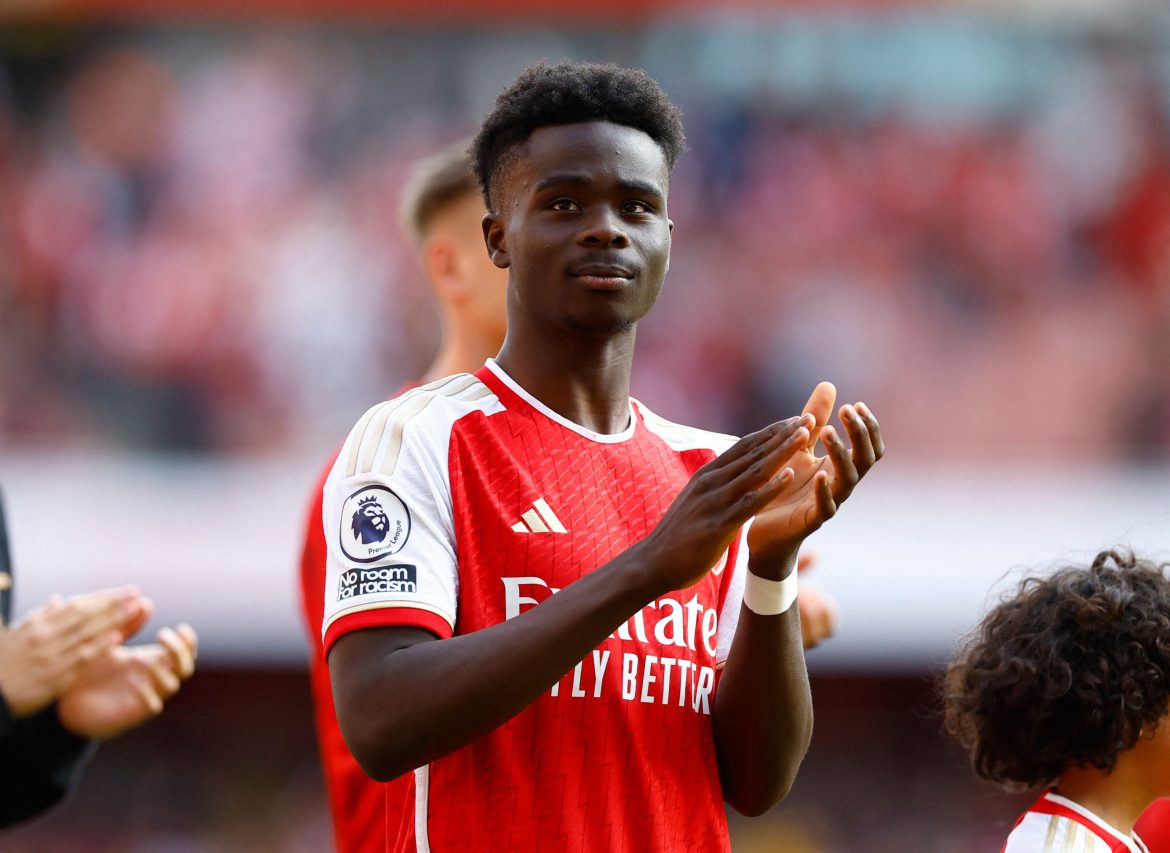 Arsenal move for "sensational" £21m Neto alternative who’s like Saka